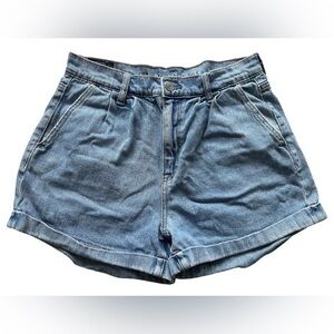 American Eagle Highwaisted Jean shorts